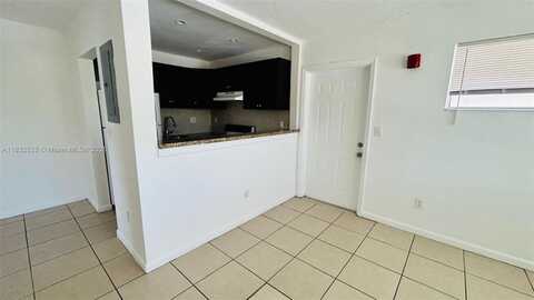 2121 NE 168th St, North Miami Beach, FL 33162