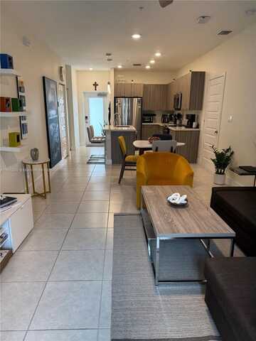 4670 NW 84th Ave, Doral, FL 33166