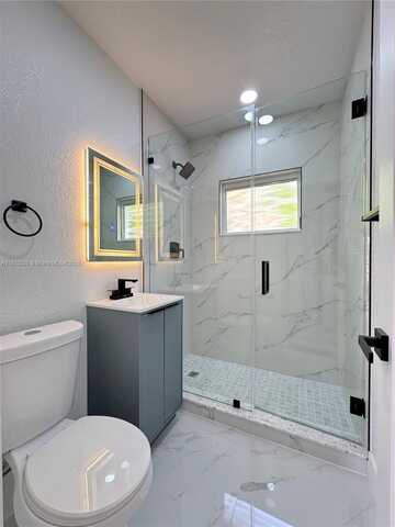 17645 NW 37th Ave, Miami Gardens, FL 33056