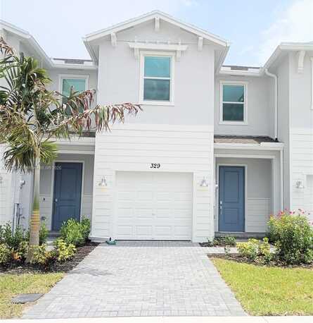 329 SE Crossoak Ln, Port Saint Lucie, FL 34984