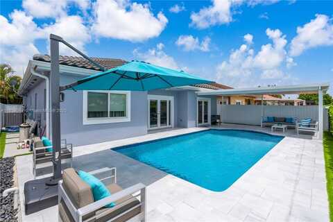 22615 SW 102nd Ct, Cutler Bay, FL 33190