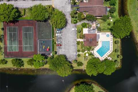 5109 NW 11th Way, Deerfield Beach, FL 33064