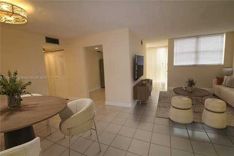 9410 W Flagler St, Miami, FL 33174