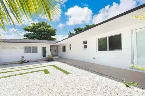 7800 NE 10th Ct, Miami, FL 33138