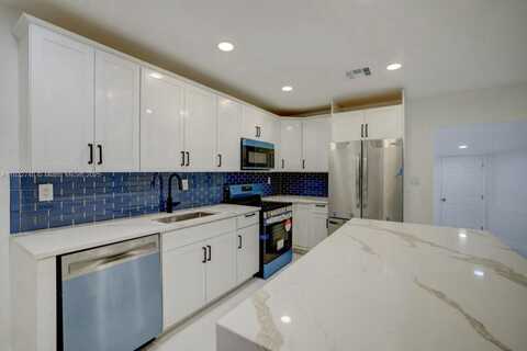 1101 NW 14th Ct, Fort Lauderdale, FL 33311