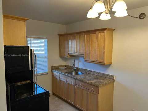 2301 NE 6th Ave, Wilton Manors, FL 33305