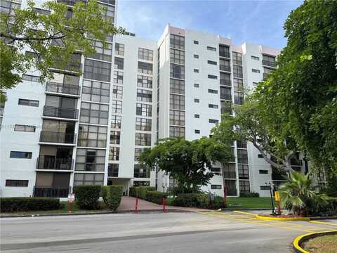 17021 N Bay Rd, Sunny Isles Beach, FL 33160