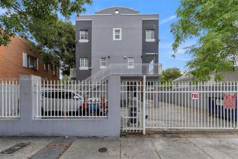 1421 SW 3rd St, Miami, FL 33135