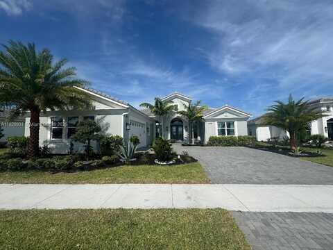4691 Estates Circle, Lake Wales, FL 33470