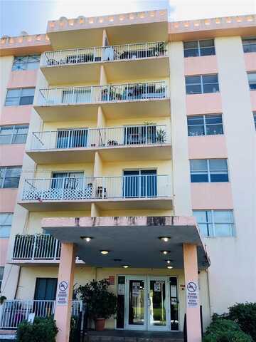 16465 NE 22nd Ave, North Miami Beach, FL 33160
