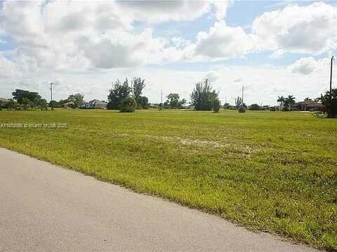 4500 NW 34th Ter, Cape Coral, FL 33993