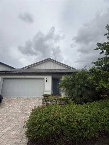 3141 Tamarind Dr, Lauderdale Lakes, FL 33311