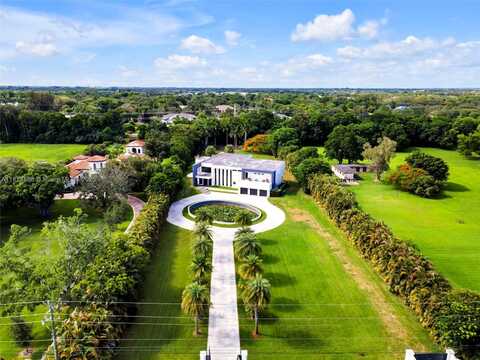 13441 Mustang Trl, Southwest Ranches, FL 33330