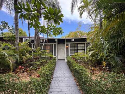 13505 SW 101st Ln, Miami, FL 33186