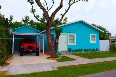 214 SW 2nd Ter, Dania Beach, FL 33004