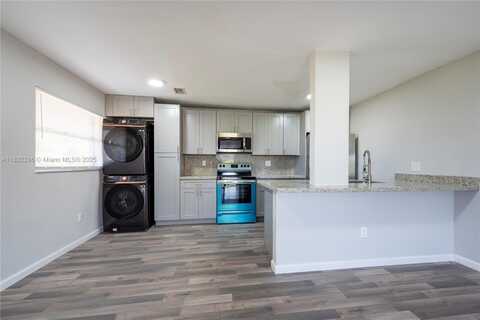 4111 Stirling Rd, Dania Beach, FL 33314