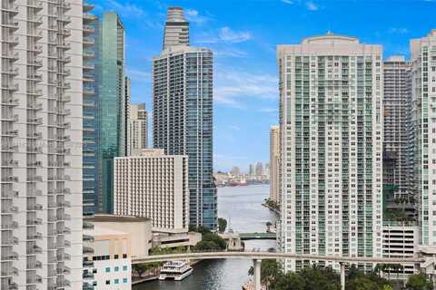90 SW 3rd St, Miami, FL 33130