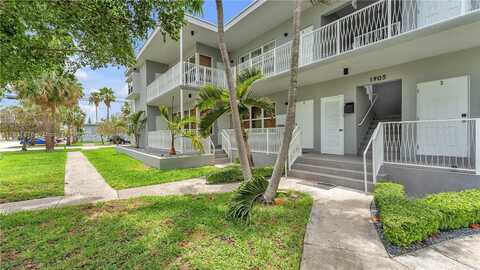 1905 Calais Dr, Miami Beach, FL 33141