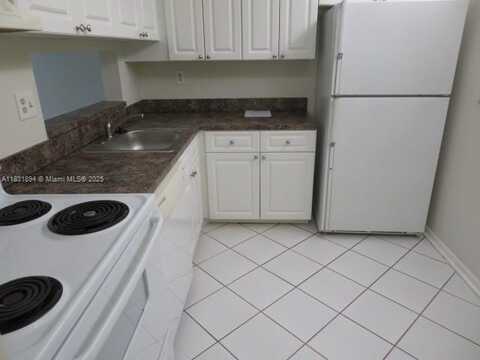 8005 SW 107th Ave, Miami, FL 33173