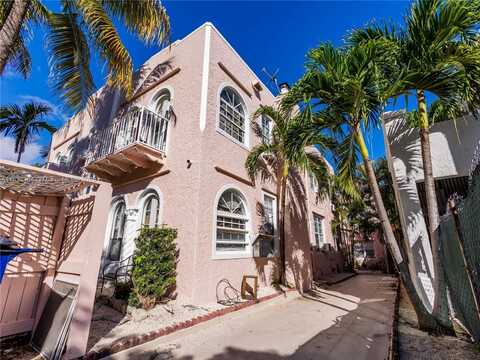 143 NE 43rd St, Miami, FL 33137