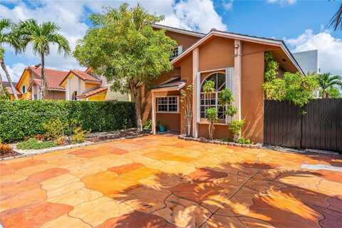 7811 SW 9th Ter, Miami, FL 33144