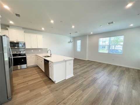 7798 CLOVE HITCH WAY, Orlando, FL 32832