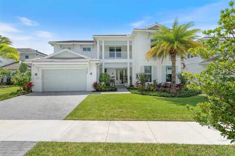 9369 Crestview Cir, Palm Beach Gardens, FL 33412