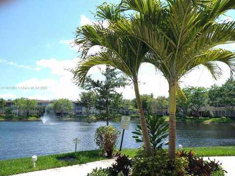 5102 NW 36th St, Lauderdale Lakes, FL 33319