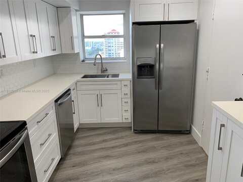 6039 Collins Ave, Miami Beach, FL 33140