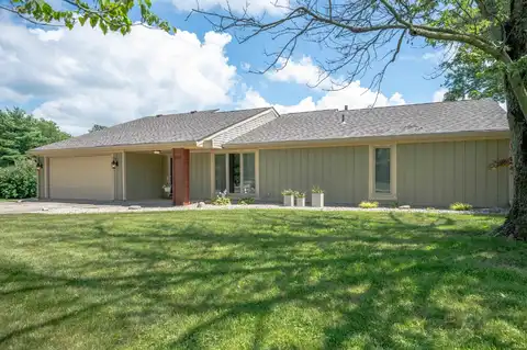 8116 N Santa Barbara Drive, Muncie, IN 47303