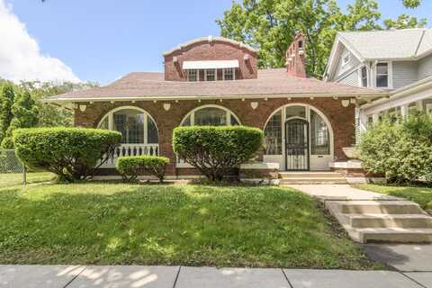 2417 N 2nd St, Milwaukee, WI 53212