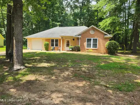 108 Della Street, Batesville, MS 38606