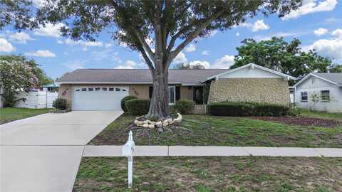 2209 KINGSWOOD LANE, BRANDON, FL 33511