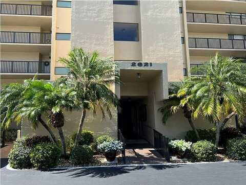 2621 COVE CAY DRIVE, CLEARWATER, FL 33760
