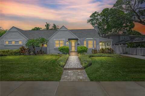 555 21ST AVENUE NE, Saint Petersburg, FL 33704