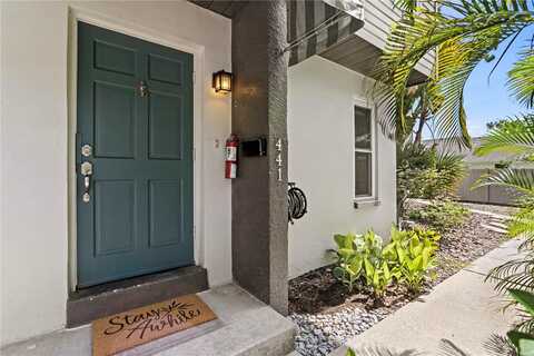 441 75TH AVENUE N, Saint Petersburg, FL 33702