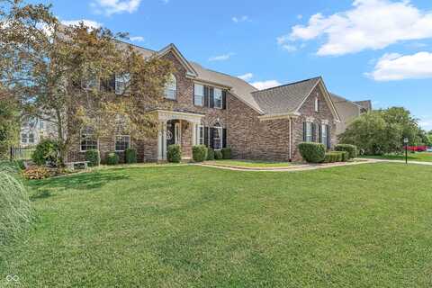 7830 Cross Creek, Avon, IN 46123