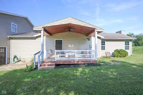 4340 W County Rd 1100 S, Paris Crossing, IN 47270