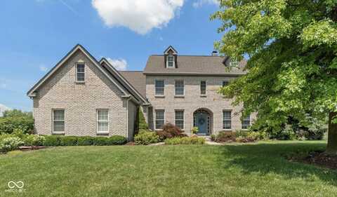 8754 Lily Court, Zionsville, IN 46077