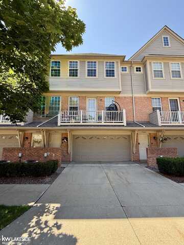 56616 Longhorn, Utica, MI 48316