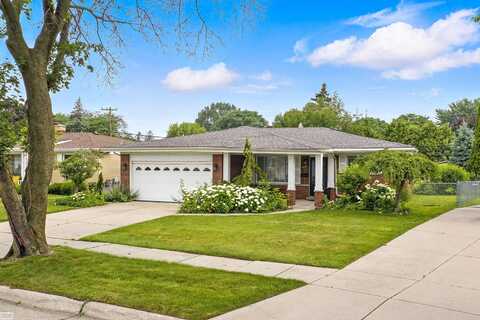 4947 Alger, Warren, MI 48092