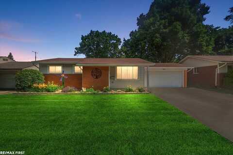 11449 Crown, Sterling Heights, MI 48314