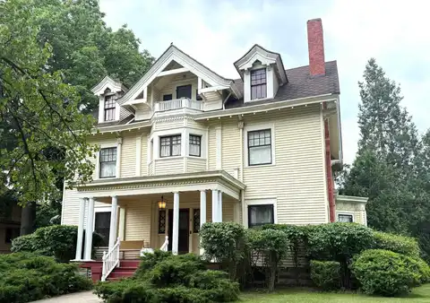 605 W Midland, Bay City, MI 48706