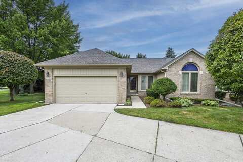 41053 Turnberry, Clinton Township, MI 48038