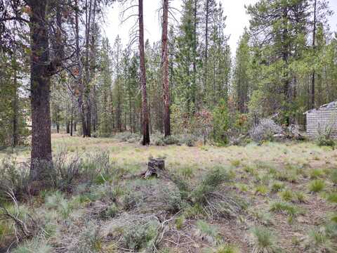 52240 Dustan Road, La Pine, OR 97739