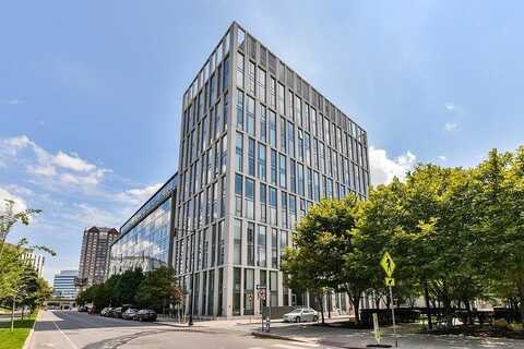 2 Earhart, Cambridge, MA 02141