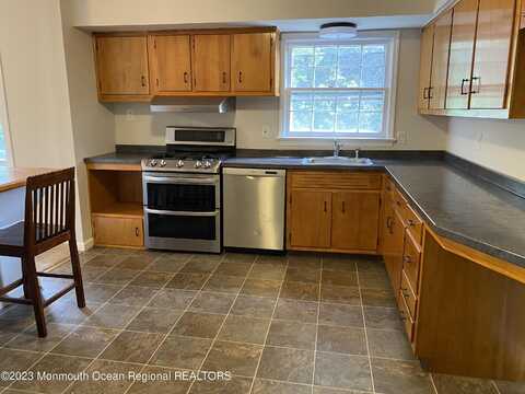 515 Newman Springs Road, Lincroft, NJ 07738