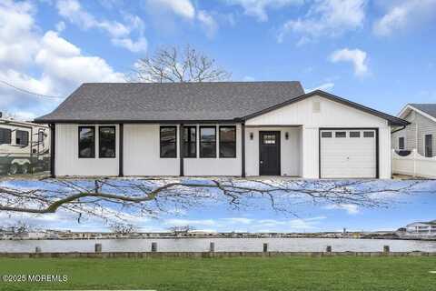 104 Bloomfield Road, Barnegat, NJ 08005