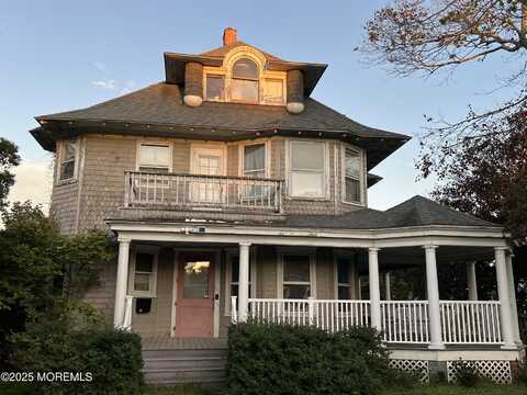 23 Milan Place, Deal, NJ 07723