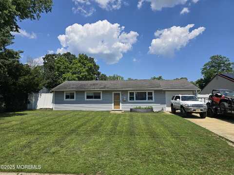 10 Colgate Drive, Toms River, NJ 08757